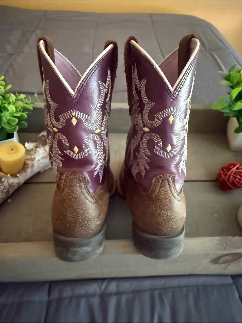 Brown & Purple Embroidered Western Cowgirl Boots Ariat Kids Size 1